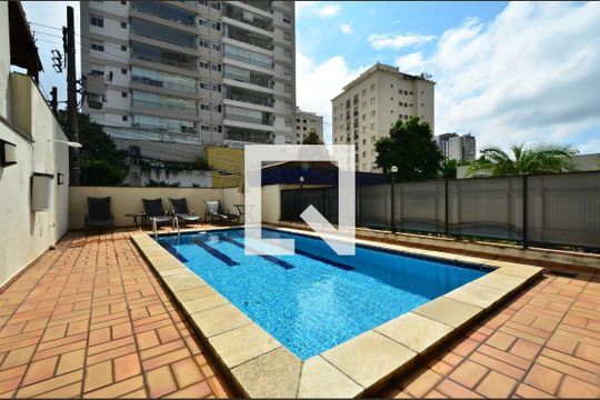 Piscina de apartamento para alugar com 2 quartos, 50m² em Chácara Inglesa, São Paulo