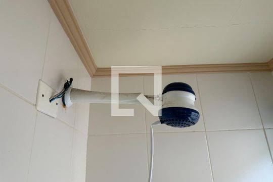 Banheiro 2 de apartamento para alugar com 3 quartos, 125m² em Barra Funda, Guarujá