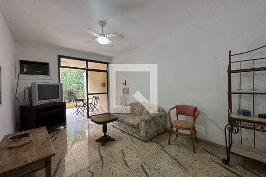 Sala de apartamento para alugar com 3 quartos, 125m² em Barra Funda, Guarujá