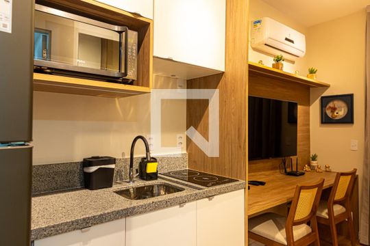 Quarto de kitnet/studio à venda com 1 quarto, 25m² em Consolação, São Paulo