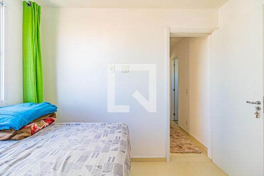 Quarto 01 de apartamento para alugar com 2 quartos, 41m² em Jardim Celeste, São Paulo