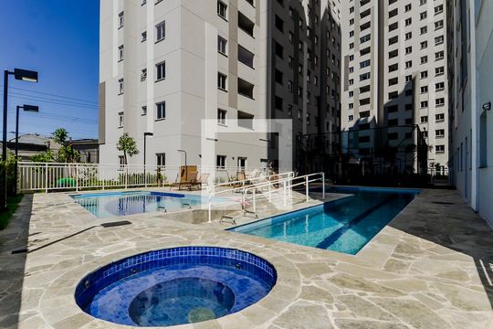 Área comum - Piscina de apartamento à venda com 2 quartos, 37m² em Vila das Bandeiras, Guarulhos