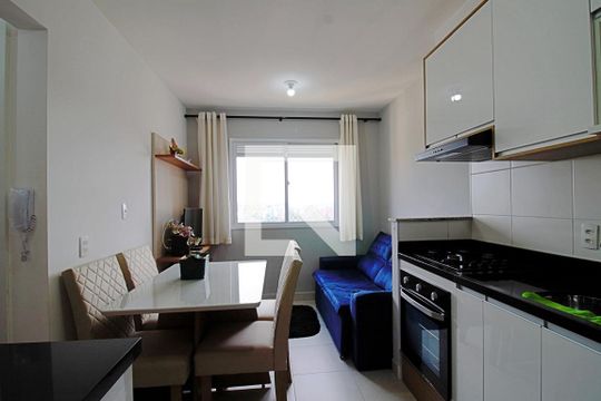 Apartamento para alugar com 2 quartos, 32m² em Parque Munhoz, São Paulo