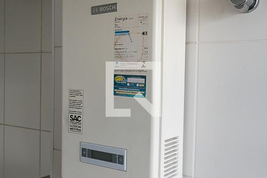 Área de Serviço de apartamento para alugar com 1 quarto, 38m² em Jardim Monte Kemel, São Paulo