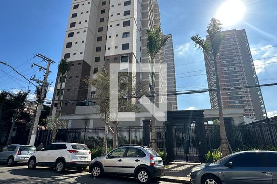 Fachada de apartamento à venda com 2 quartos, 68m² em Barra Funda, São Paulo