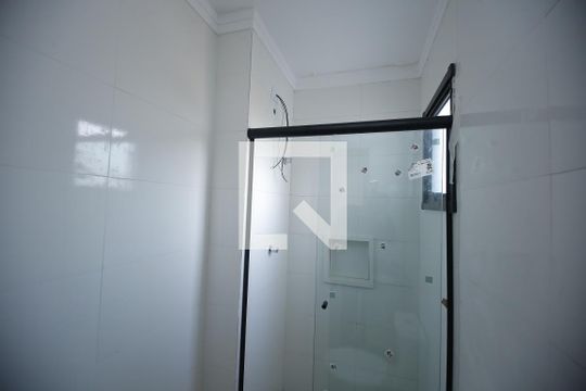 Banheiro de apartamento para alugar com 2 quartos, 48m² em Chácara Mafalda, São Paulo