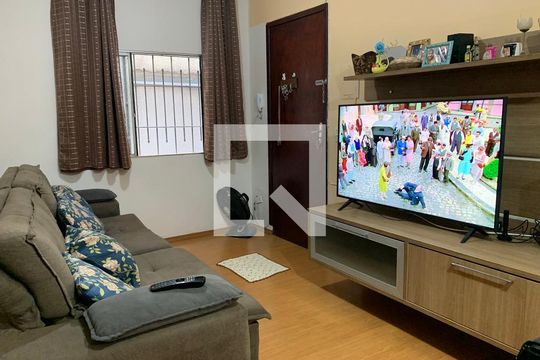 Sala de apartamento à venda com 2 quartos, 72m² em Jardim Dourado, Guarulhos