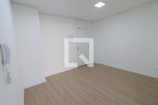 Sala de apartamento para alugar com 1 quarto, 40m² em Centro, Osasco
