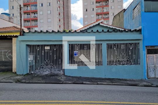 Fachada de casa à venda com 2 quartos, 80m² em Vila Homero Thon, Santo André