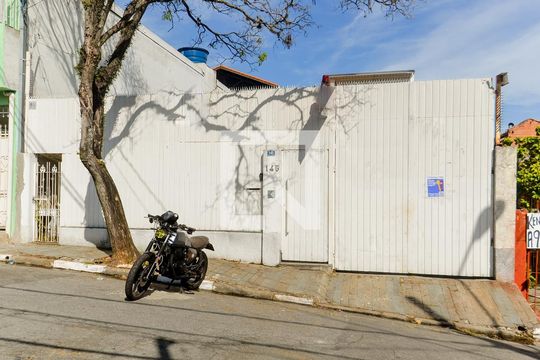 Fachada de casa à venda com 8 quartos, 380m² em Jardim Tranquilidade, Guarulhos