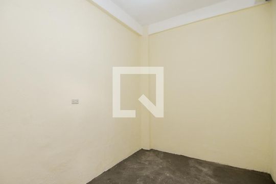 Quarto de Serviço de casa à venda com 8 quartos, 380m² em Jardim Tranquilidade, Guarulhos
