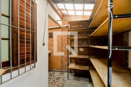 Área de Serviço de casa à venda com 8 quartos, 380m² em Jardim Tranquilidade, Guarulhos