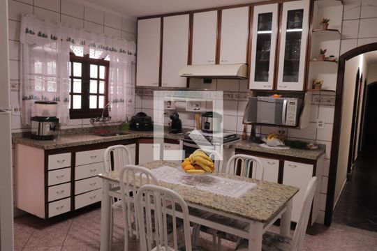 Cozinha de casa à venda com 3 quartos, 150m² em Vila Iorio, São Paulo