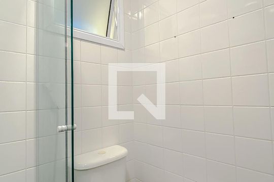 Banheiro de apartamento para alugar com 2 quartos, 47m² em Mooca, São Paulo