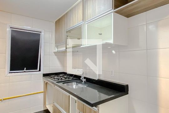 Cozinha de apartamento para alugar com 2 quartos, 47m² em Mooca, São Paulo
