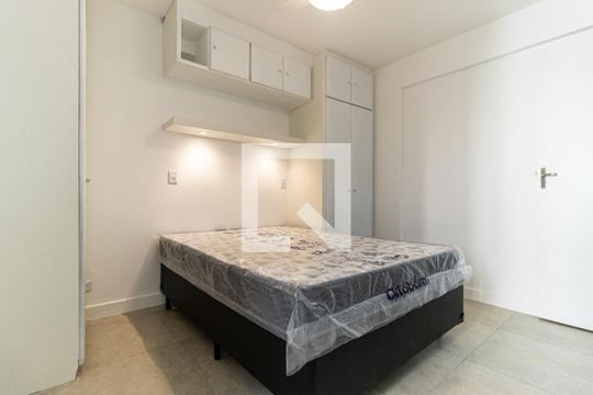  - Cama de apartamento para alugar com 2 quartos, 58m² em Santa Cecilia, São Paulo