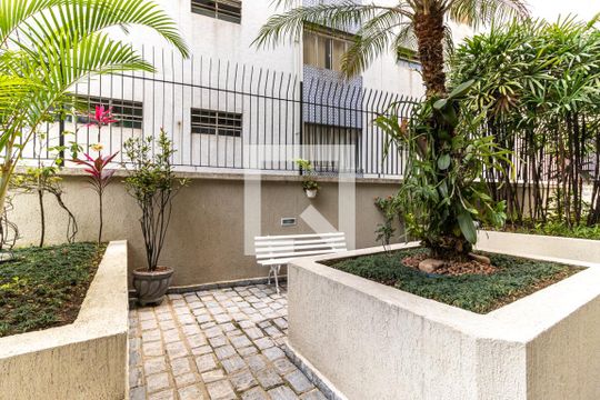 Jardim de apartamento para alugar com 2 quartos, 58m² em Santa Cecilia, São Paulo