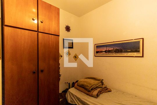 Quarto 1 de apartamento à venda com 2 quartos, 47m² em República, São Paulo
