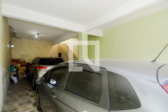 Garagem de casa à venda com 2 quartos, 300m² em Jardim City, Guarulhos