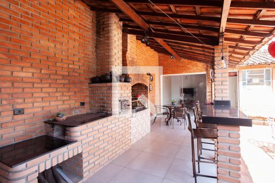 Espaço Gourmet de casa à venda com 3 quartos, 120m² em Santa Amelia, Belo Horizonte