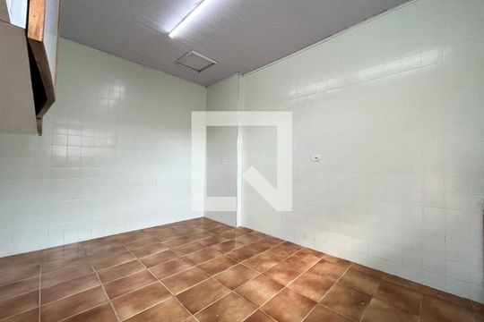 Cozinha de casa para alugar com 1 quarto, 110m² em Vila Monte Alegre, São Paulo