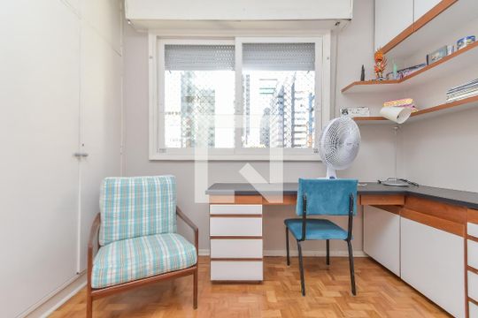 Quarto 1 de apartamento para alugar com 3 quartos, 165m² em Higienópolis, São Paulo