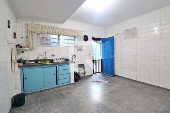 Cozinha de casa à venda com 3 quartos, 130m² em Campestre, Santo André