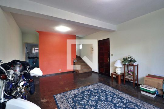 Casa à venda com 3 quartos, 130m² em Campestre, Santo André