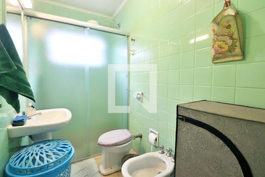 Banheiro Social de casa à venda com 3 quartos, 130m² em Campestre, Santo André