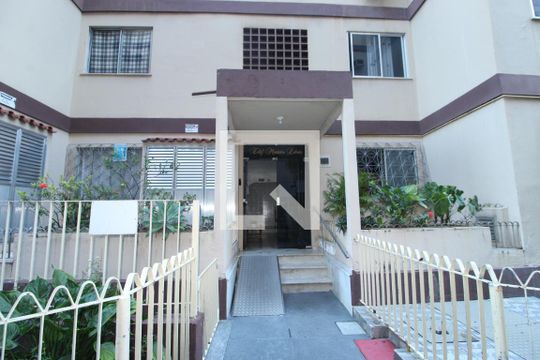Fachada do bloco de apartamento à venda com 2 quartos, 50m² em Abolição, Rio de Janeiro