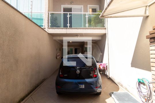 Garagem de casa à venda com 3 quartos, 120m² em Vila São Paulo, São Paulo