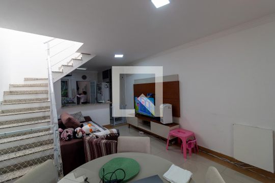 Casa à venda com 3 quartos, 120m² em Vila São Paulo, São Paulo