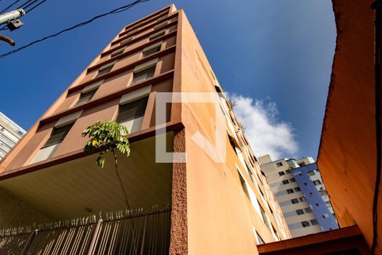 Fachada de apartamento à venda com 1 quarto, 62m² em Vila Nova Conceição, São Paulo