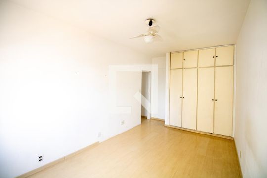 Quarto de apartamento à venda com 1 quarto, 62m² em Vila Nova Conceição, São Paulo