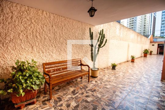 Área comum- pátio na entrada do imovel de apartamento à venda com 1 quarto, 62m² em Vila Nova Conceição, São Paulo