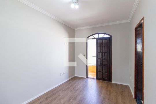 Suíte 1 de casa à venda com 3 quartos, 240m² em Presidente Altino, Osasco