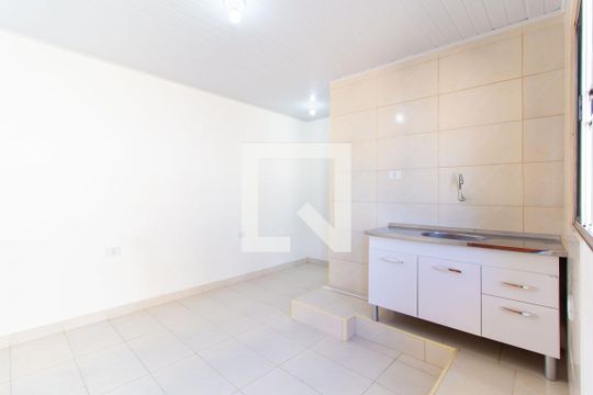 Casa para alugar com 1 quarto, 27m² em Belenzinho, São Paulo