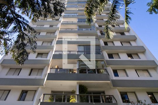 Fachada interna de apartamento à venda com 2 quartos, 75m² em Indianópolis, São Paulo
