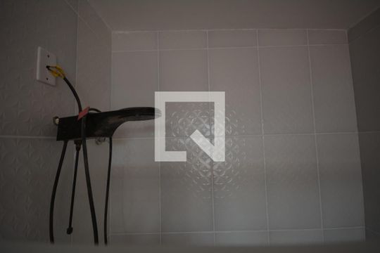 Banheiro da Suíte de apartamento para alugar com 5 quartos, 106m² em Irajá, Rio de Janeiro