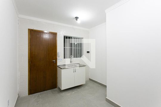 Apartamento para alugar com 1 quarto, 30m² em Jardim Fernandes, São Paulo