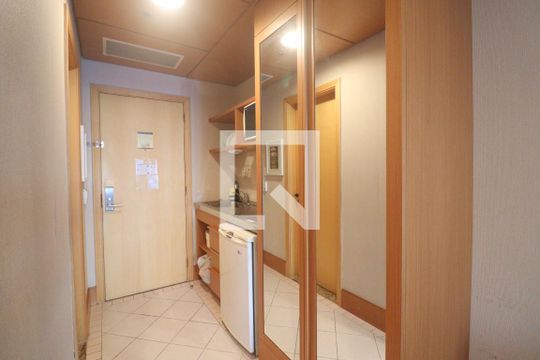 Cozinha  de apartamento para alugar com 1 quarto, 35m² em Carandiru, São Paulo