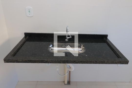 Cozinha e Área de Serviço de apartamento para alugar com 1 quarto, 32m² em Chácara Santo Antônio (zona Leste), São Paulo