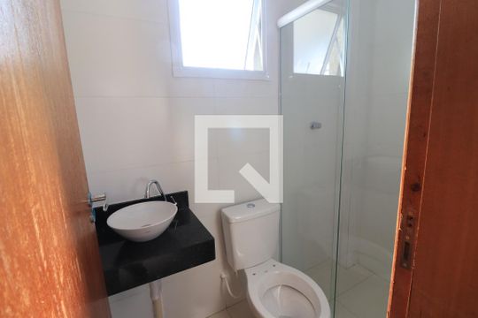 Banheiro de apartamento para alugar com 1 quarto, 30m² em Chácara Santo Antônio (zona Leste), São Paulo