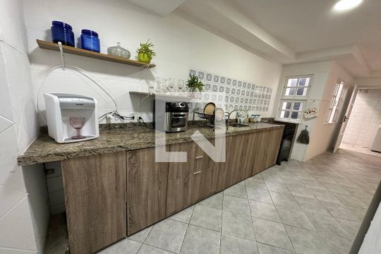 Cozinha - Armários de casa de condomínio à venda com 4 quartos, 278m² em Anil, Rio de Janeiro
