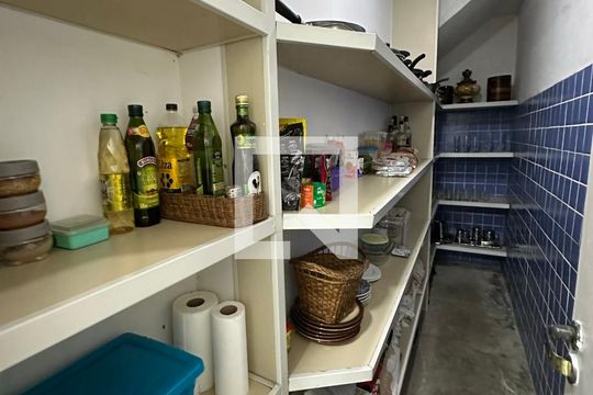 Despensa de casa de condomínio à venda com 4 quartos, 278m² em Anil, Rio de Janeiro