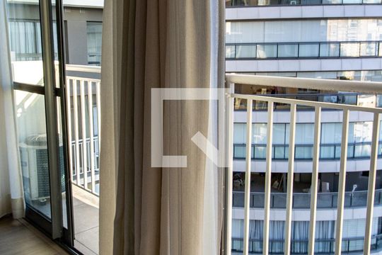 Sala - detalhe vista de apartamento para alugar com 1 quarto, 27m² em Vila Nova Conceição, São Paulo
