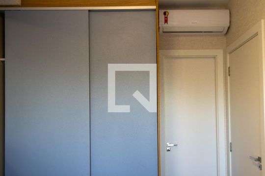 Quarto - armário de apartamento para alugar com 1 quarto, 27m² em Vila Nova Conceição, São Paulo