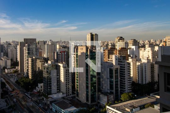 Área comum - vista cobertura de apartamento para alugar com 1 quarto, 27m² em Vila Nova Conceição, São Paulo