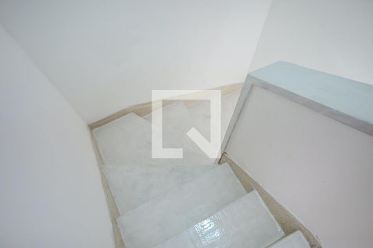 Corredor de casa para alugar com 4 quartos, 125m² em Super Quadra Morumbi, São Paulo