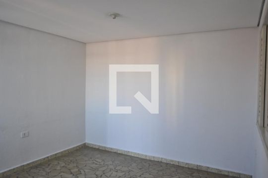 Quarto 3 de casa para alugar com 3 quartos, 120m² em Vila Medeiros, São Paulo
